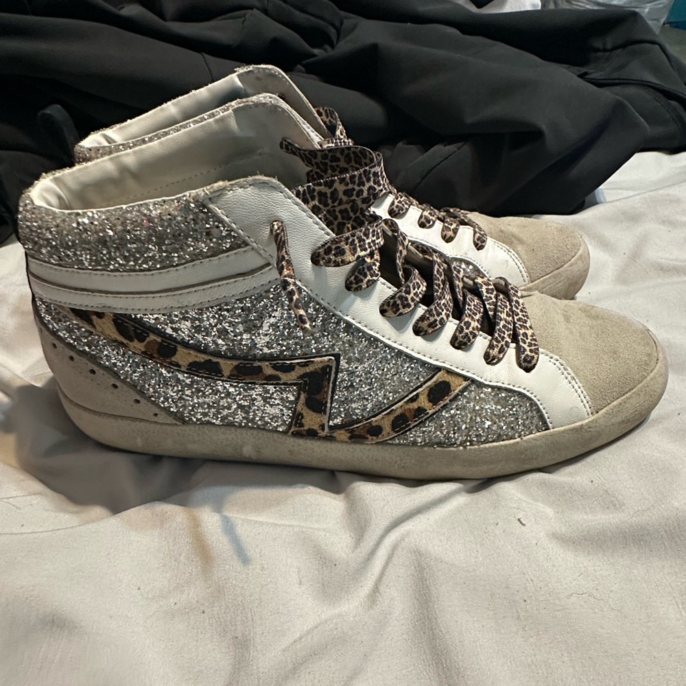 Gianni Bini Cheetah Sneakers
